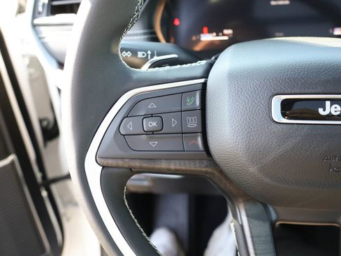 New 2026 Jeep Grand Cherokee Limited AWD/4WD image 28