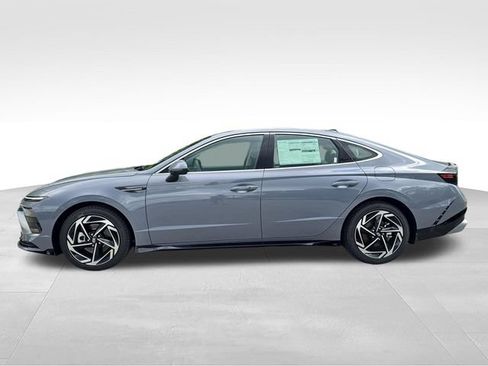 New 2026 Hyundai Sonata SEL AWD/4WD image 2