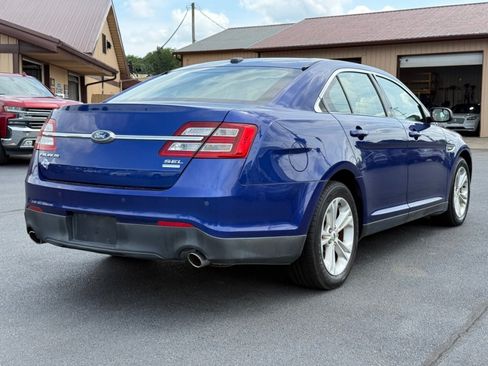 Used 2015 Ford Taurus SEL w/ Equipment Group 201A AWD/4WD image 8