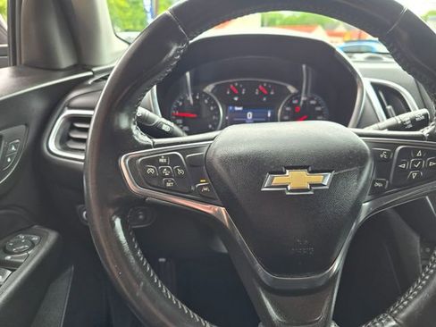 Used 2020 Chevrolet Equinox LT AWD/4WD image 15