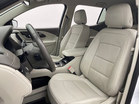 Used 2020 GMC Terrain Denali w/ Denali Premium Package AWD/4WD image 19
