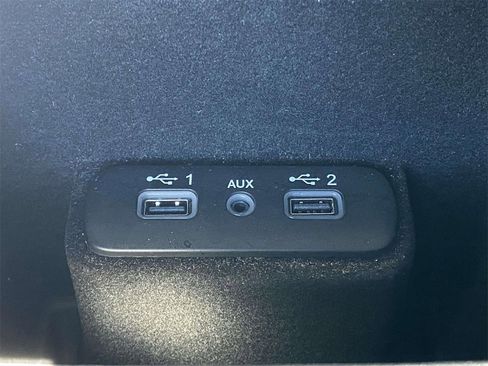 Used 2022 Dodge Charger SXT w/ Plus Group image 30