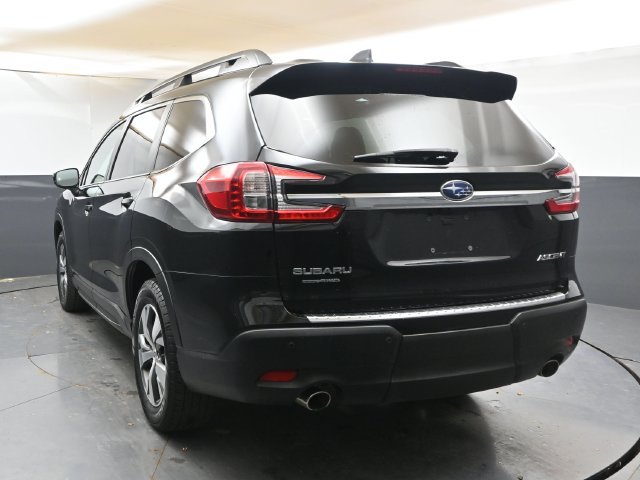 Used 2024 Subaru Ascent Premium w/ Convenience Package AWD/4WD image 4
