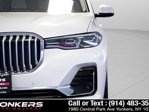 Used 2022 BMW X7 xDrive40i w/ Executive Package AWD/4WD image 90