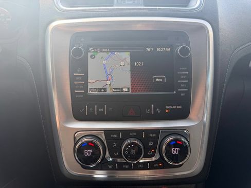 Used 2017 GMC Acadia Limited SLT AWD/4WD image 9