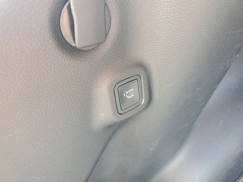 Used 2022 Jeep Compass Trailhawk w/ Trailhawk Elite Group image 10