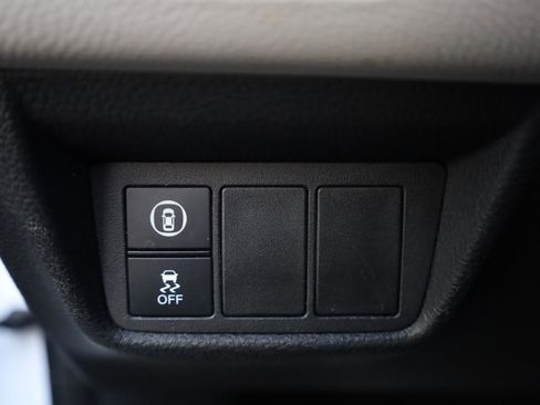 Used 2019 Honda Accord EX image 40