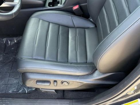 Used 2025 Honda CR-V EX-L image 16