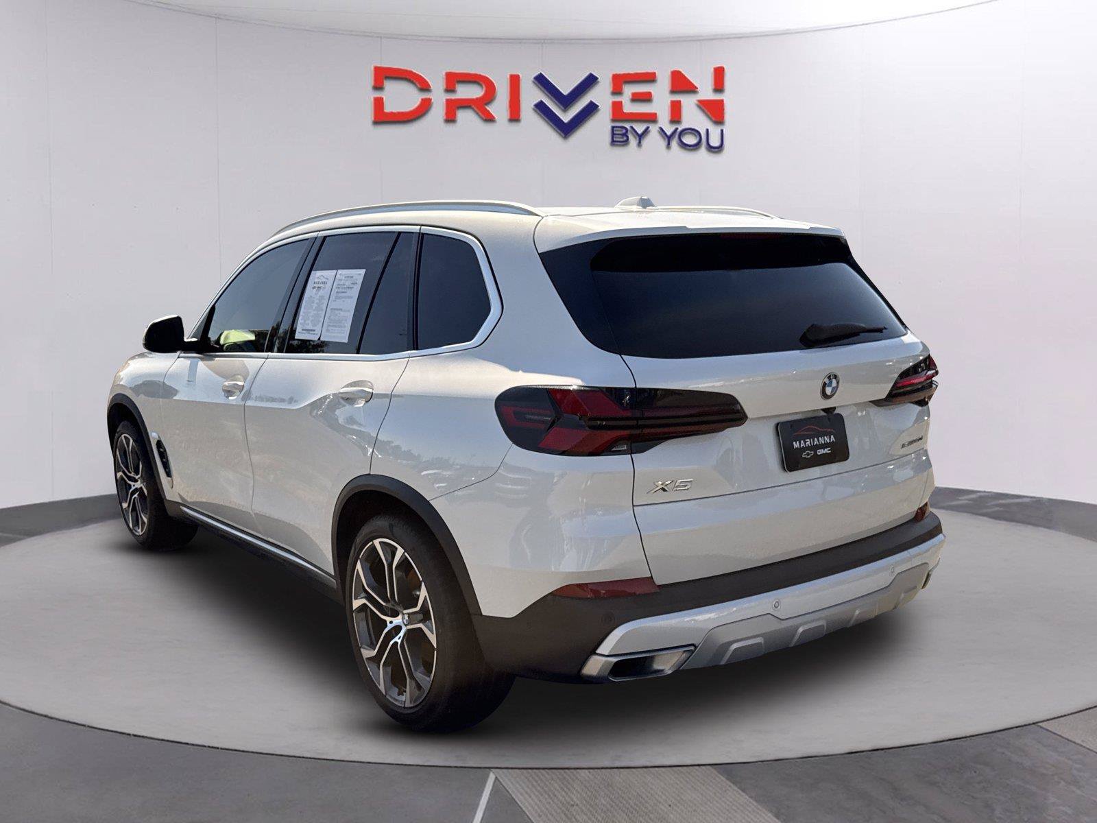 Used 2024 BMW X5 sDrive40i w/ Premium Package RWD image 5