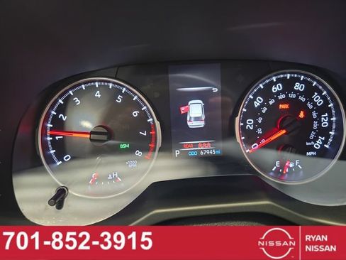 Used 2021 Toyota RAV4 XLE Premium AWD/4WD image 11