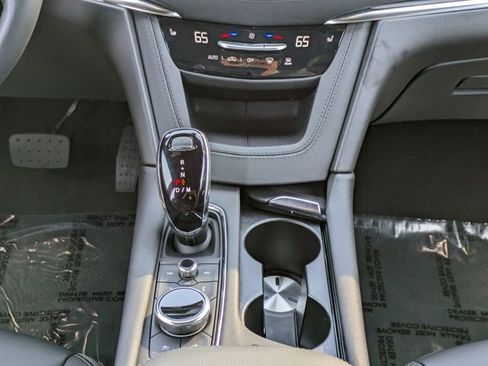New 2026 Cadillac XT5 Luxury FWD image 22