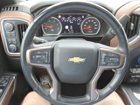 Used 2020 Chevrolet Silverado 2500 High Country w/ Z71 Off-Road Package image 28