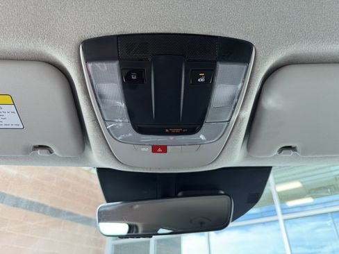 Used 2024 Kia Niro EX w/ EX Cold Weather Package image 24