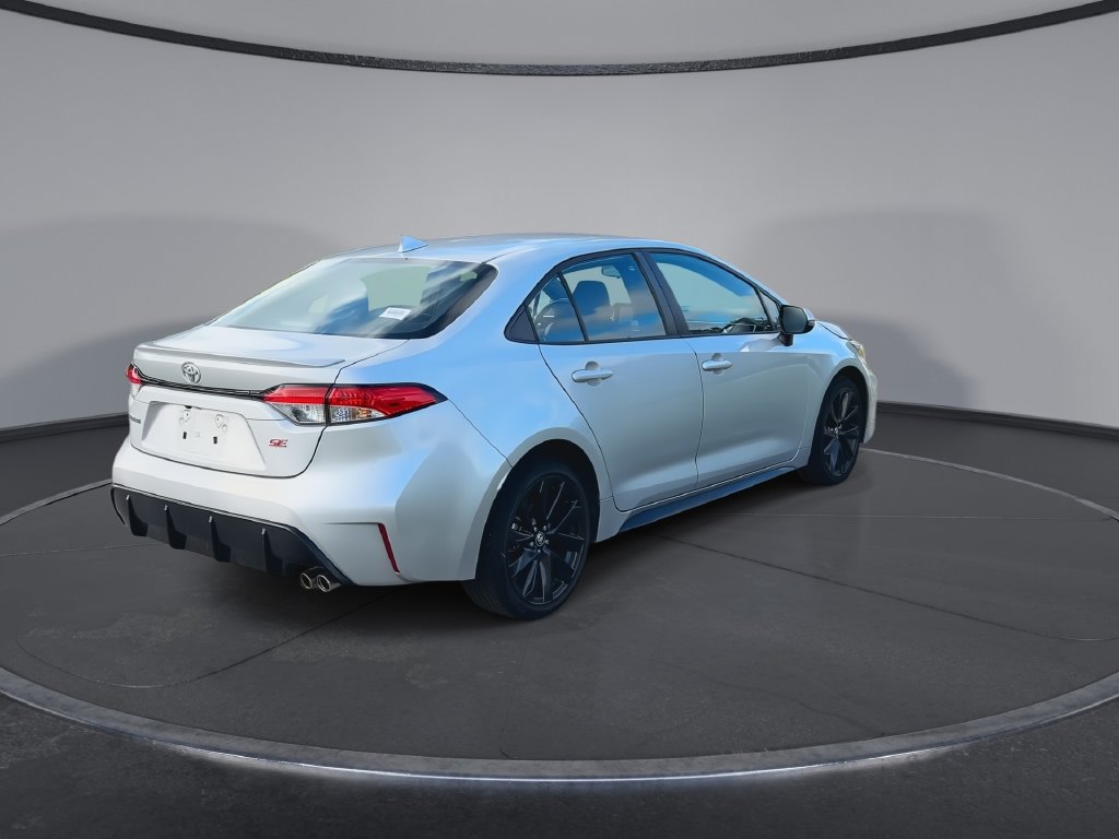 Used 2023 Toyota Corolla SE FWD image 8