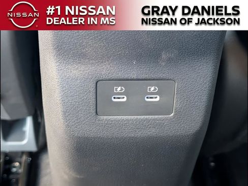 New 2026 Nissan Kicks SR w/ Cold Weather Package image 22