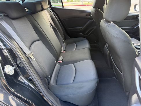 Used 2015 MAZDA MAZDA3 i Sport image 16