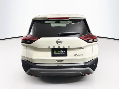Used 2023 Nissan Rogue SV AWD/4WD image 7