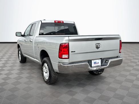 Used 2017 RAM 1500 SLT RWD image 7