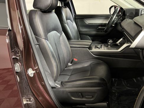 Used 2024 MAZDA CX-90 3.3 Turbo w/ Premium Package image 27