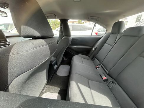 Used 2023 Toyota Corolla LE image 8