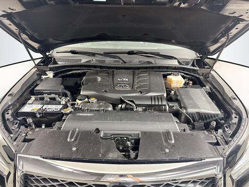 Used 2019 INFINITI QX80 Luxe w/ Proactive Package image 39
