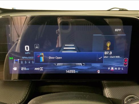 Used 2025 Chevrolet Equinox LT AWD/4WD image 20