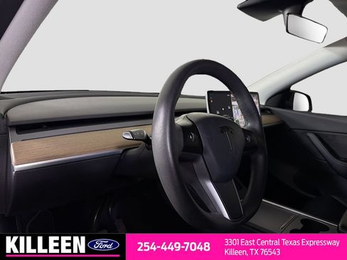 Used 2021 Tesla Model Y Long Range AWD/4WD image 10