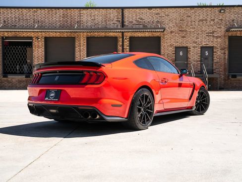 Used 2017 Ford Mustang Shelby GT350 w/ Electronics Package RWD image 2