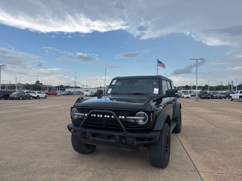 Used 2022 Ford Bronco Wildtrak AWD/4WD image 7
