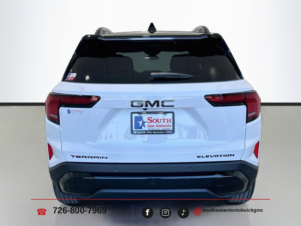 New 2027 GMC Terrain Elevation w/ Elevation Premium Package FWD image 7