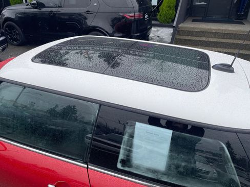 Used 2016 MINI Cooper 2-Door Hardtop image 17