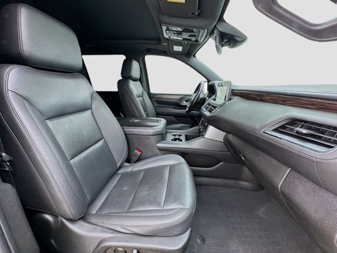 Used 2023 Chevrolet Tahoe LT w/ Luxury Package RWD image 21