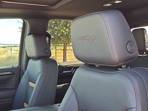 Used 2026 GMC Sierra 1500 AT4 w/ AT4 Premium Package AWD/4WD image 12