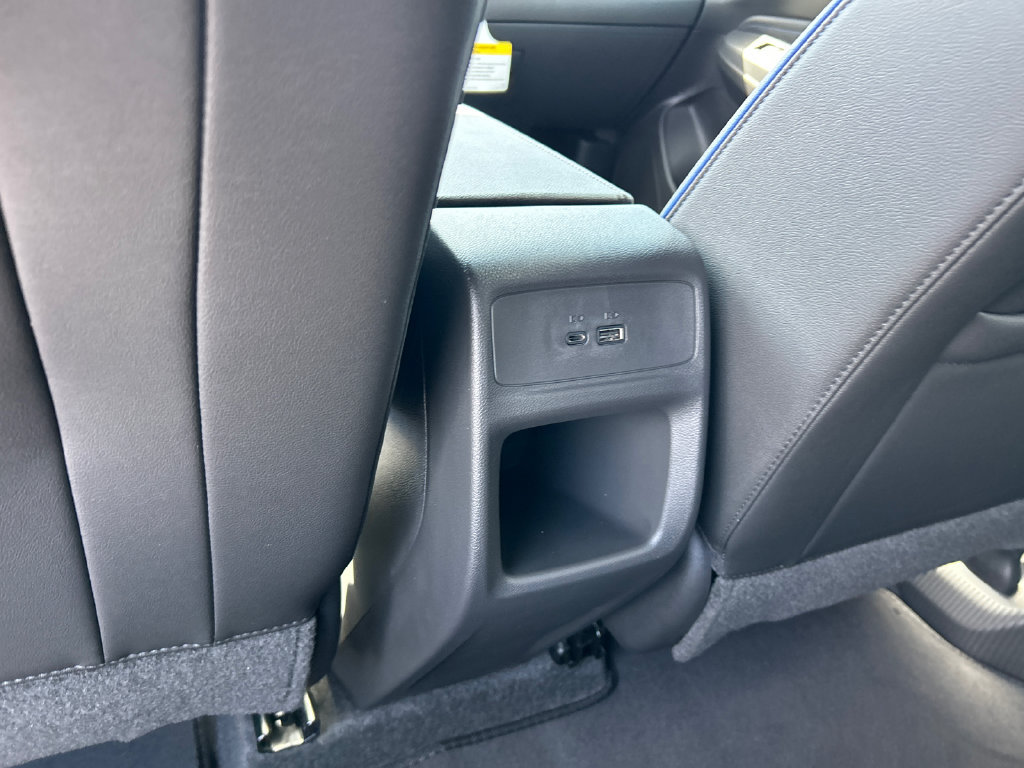 New 2026 Buick Envista Sport Touring w/ Convenience I Package FWD image 32