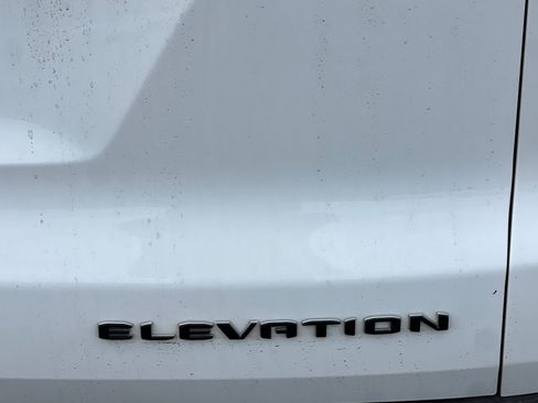 Used 2024 GMC Acadia Elevation image 49