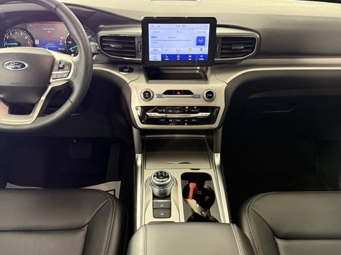 Certified 2023 Ford Explorer XLT w/ Equipment Group 202A image 12