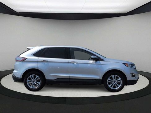 Used 2015 Ford Edge SEL w/ Equipment Group 201A FWD image 9