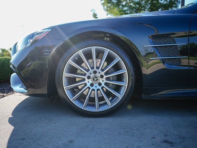 Used 2017 Mercedes-Benz SL 550 image 9