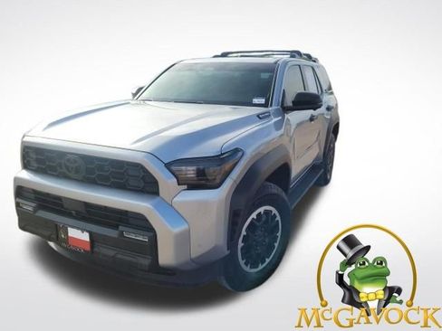 Used 2025 Toyota 4Runner TRD Off-Road Premium AWD/4WD image 1