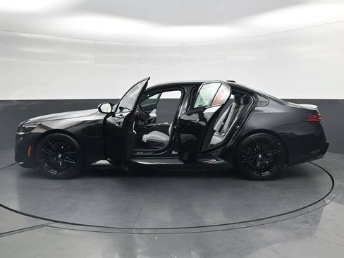 New 2027 BMW M5 w/ Carbon Package AWD/4WD image 42