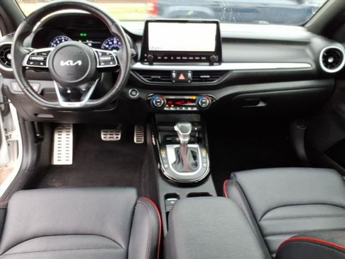 Used 2023 Kia Forte GT w/ GT2 Package image 13