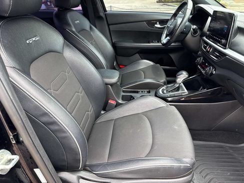 Used 2023 Kia Forte GT-Line w/ GT-Line Premium Package FWD image 11