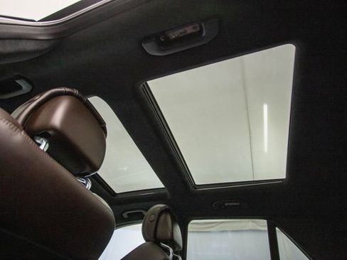 Used 2016 Mercedes-Benz GLE 63 AMG 4MATIC w/ Night Package image 54