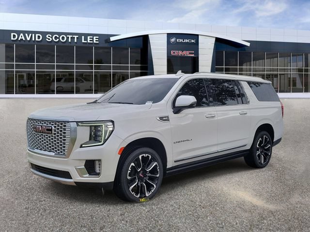 Used 2022 GMC Yukon XL Denali RWD image 2