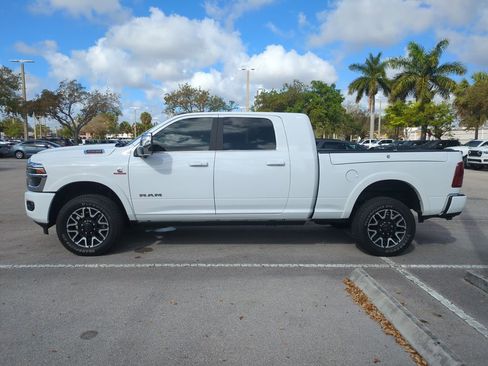 Used 2025 RAM 2500 Limited image 9