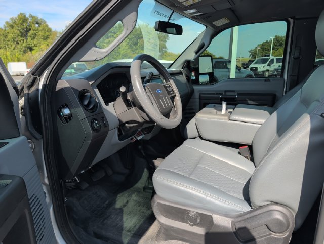 Used 2016 Ford F250 XL w/ Power Equipment Group AWD/4WD image 8