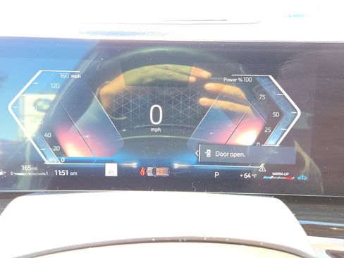 Certified 2024 BMW X5 xDrive40i w/ Premium Package image 31