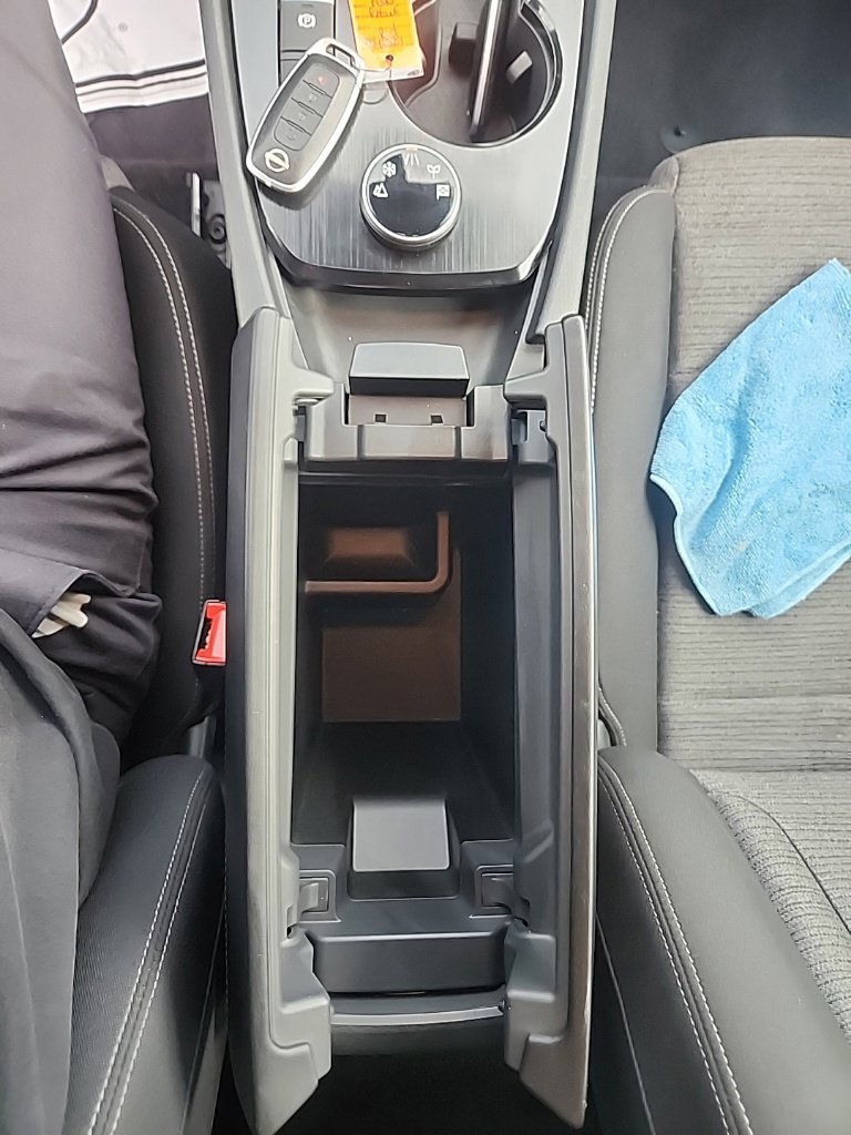Used 2023 Nissan Rogue SV AWD/4WD image 22