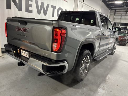 New 2026 GMC Sierra 1500 SLE w/ Preferred Package image 29
