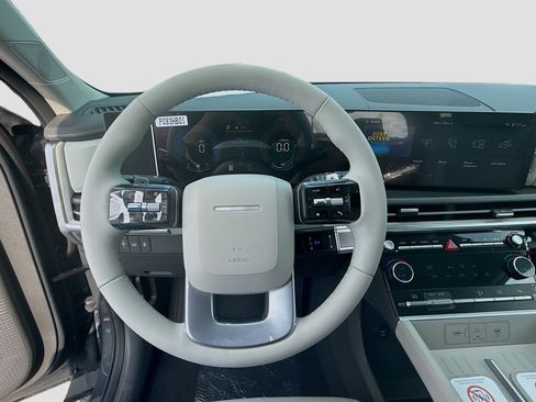 New 2026 Hyundai Santa Fe SE FWD image 8